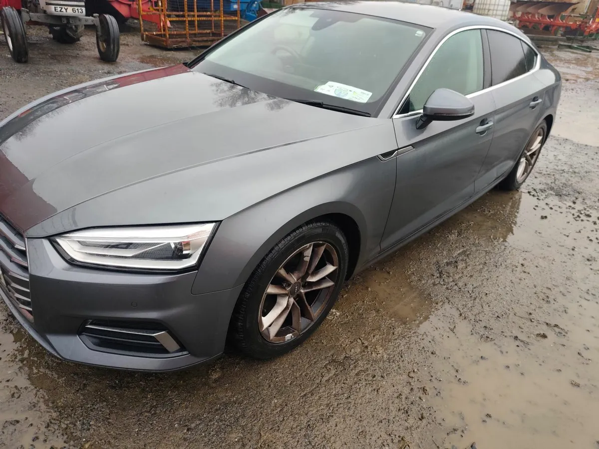 Audi A5 - Image 1
