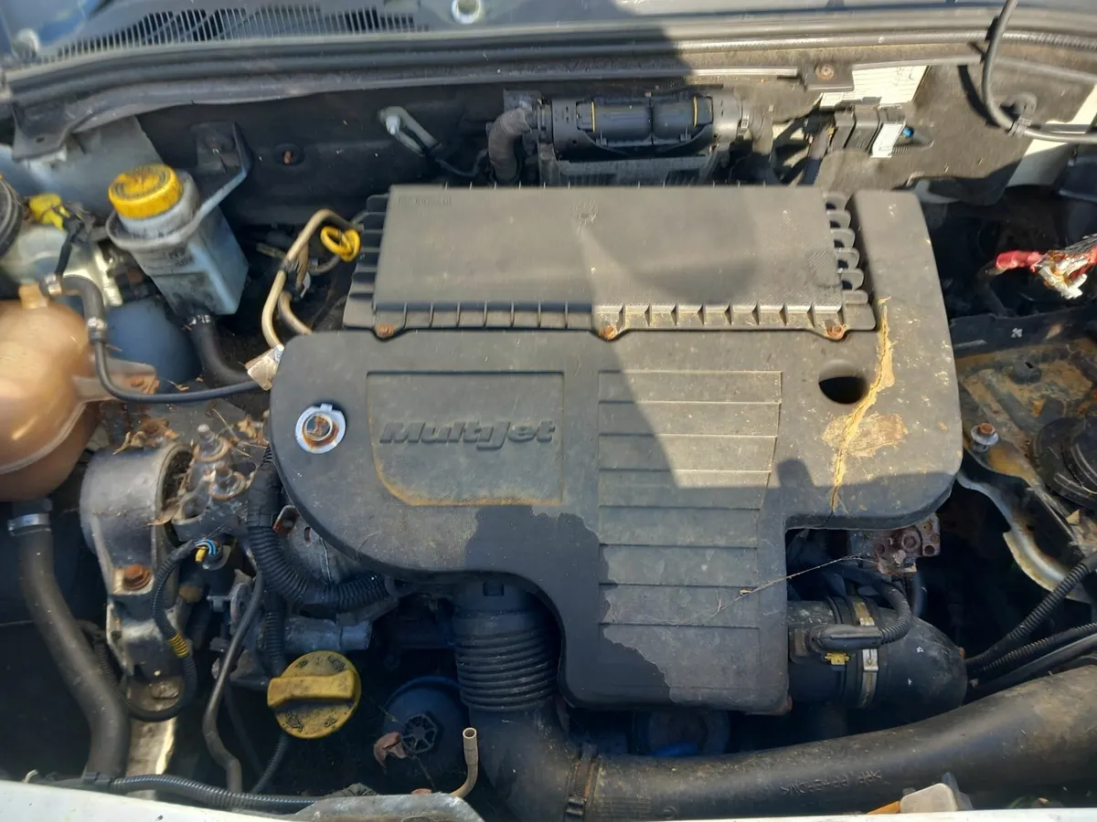 Fiat Doblo 2014 - Image 3