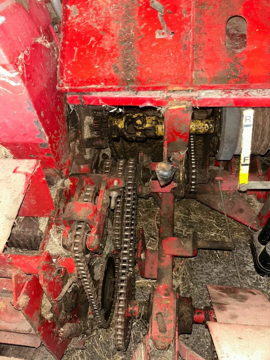 JF900 harvester - Image 3