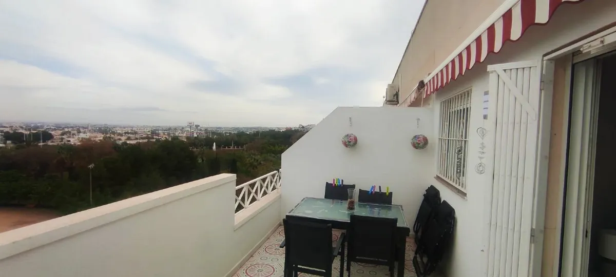 Holiday Rental - Image 4