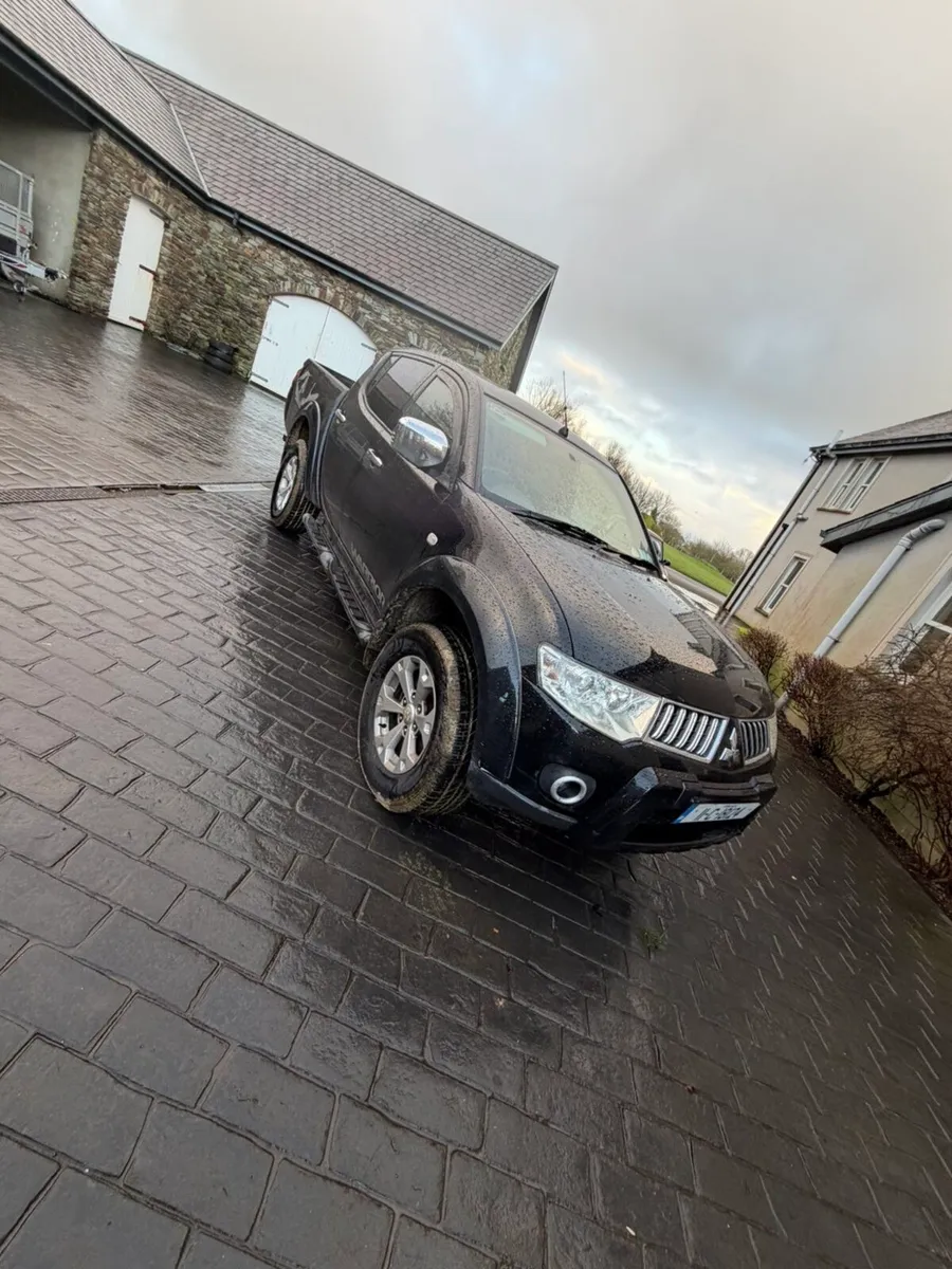 Mitsubishi l200 - Image 1