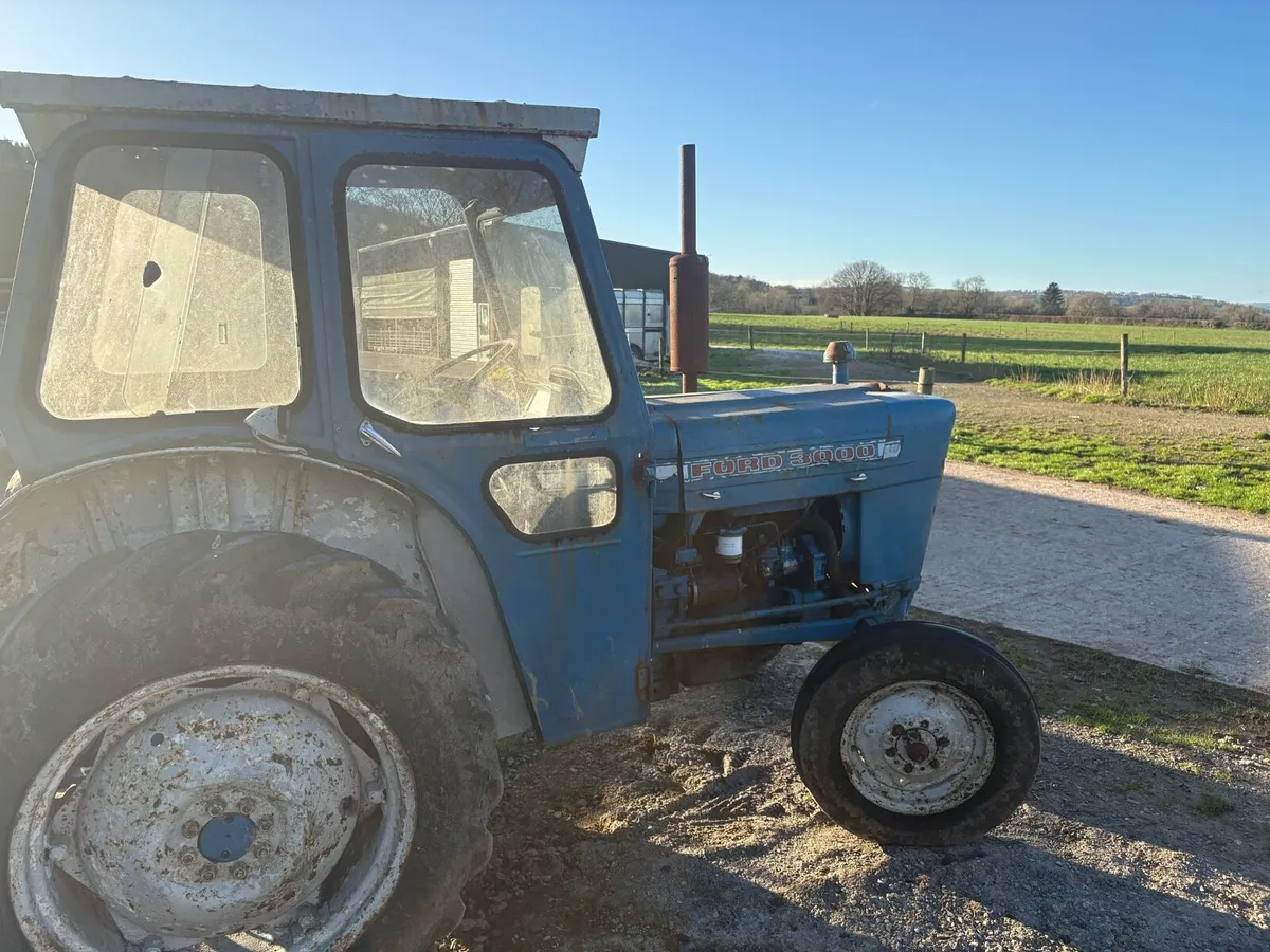 Ford 3000 - Image 1