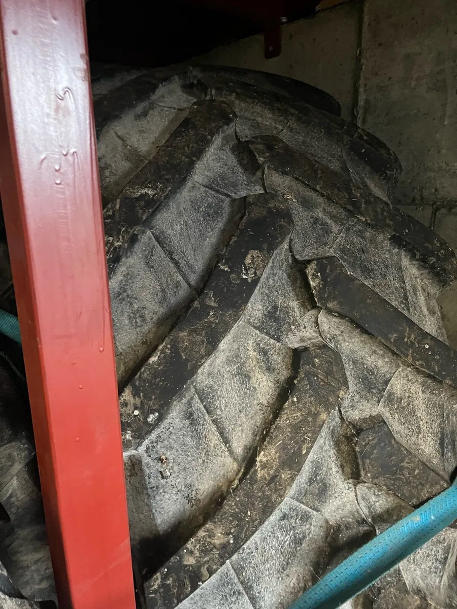 650 65 r38 wheels - Image 2