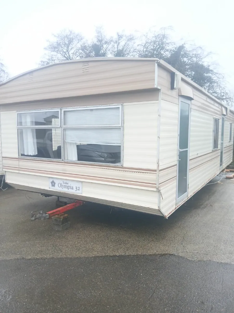Mobile home - Image 1