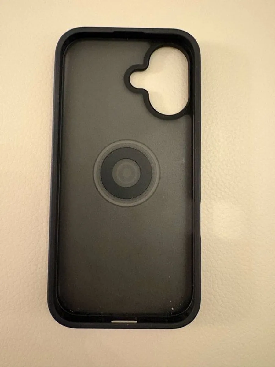 Fidlock vacuum phone case IPhone 16 - Image 1
