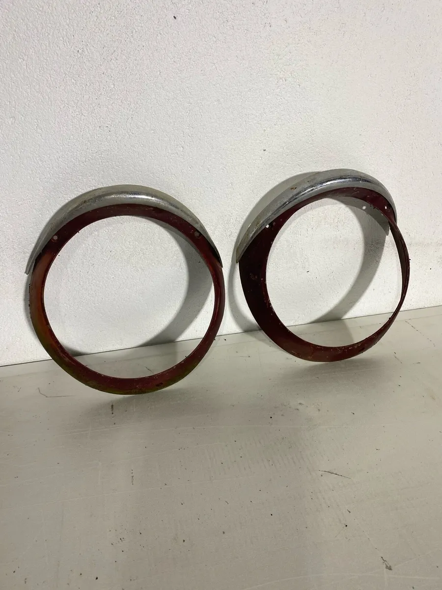 Ford Anglia deluxe - Image 1