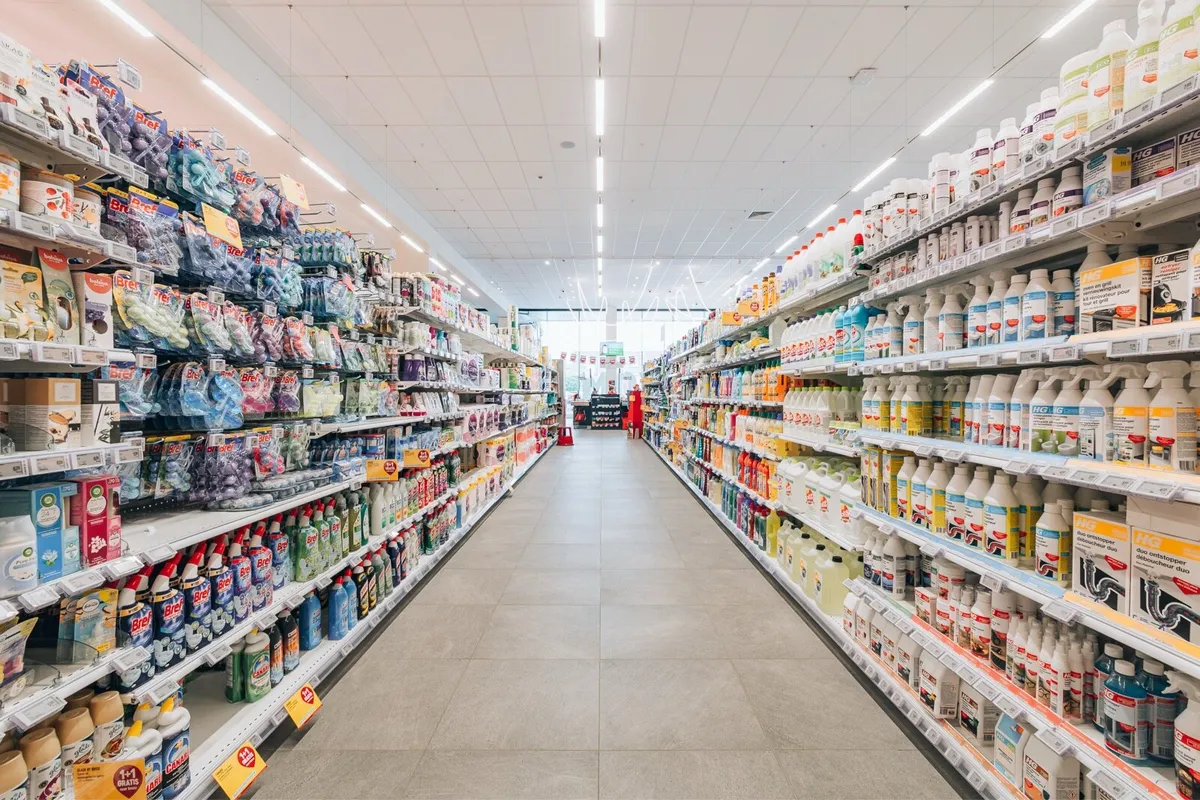 WE BUY SHELVING - SHOPS - WAREHOUSE - SUPERMARKET - Image 3