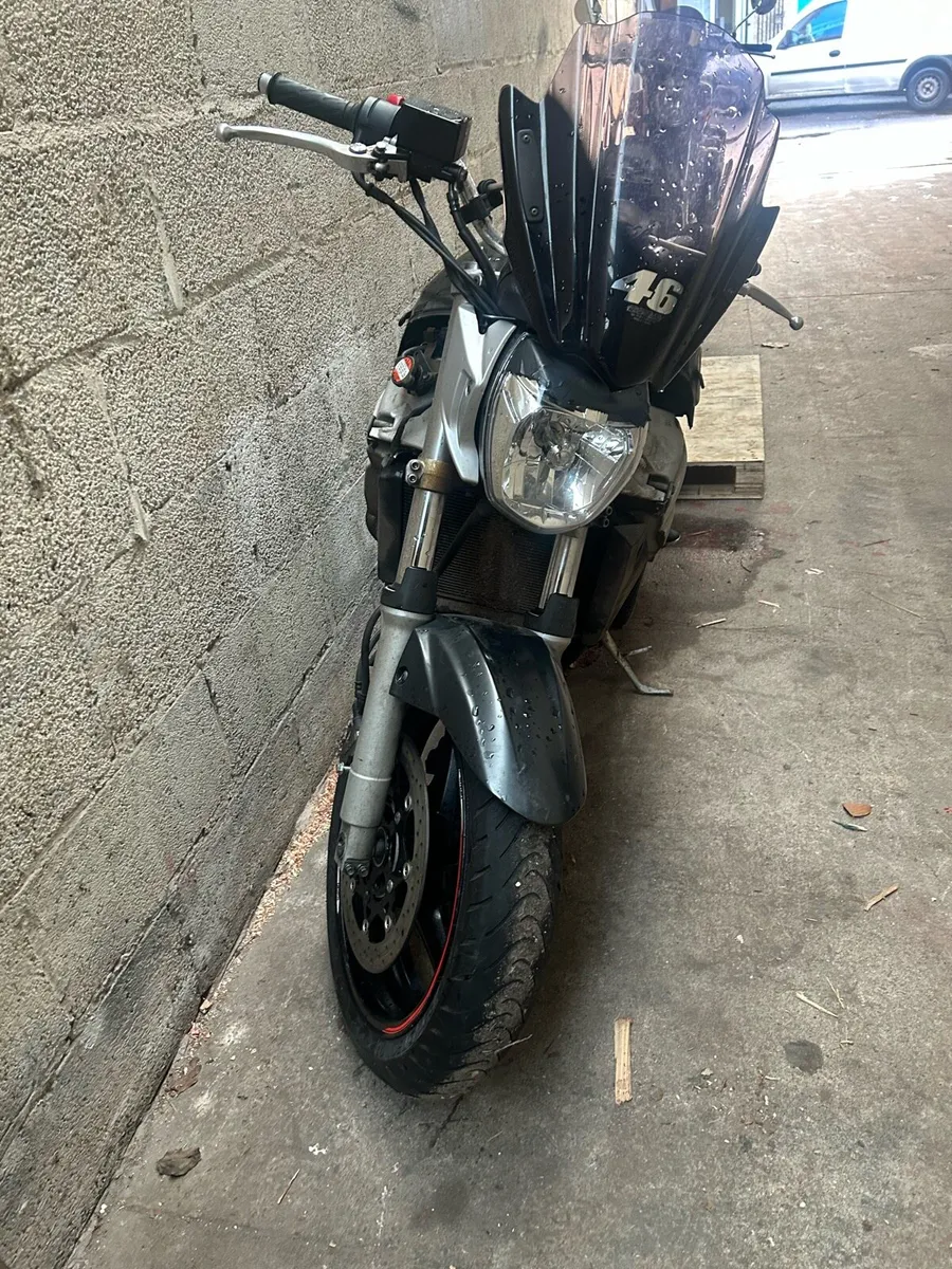 Suzuki GSR 600 - Image 4