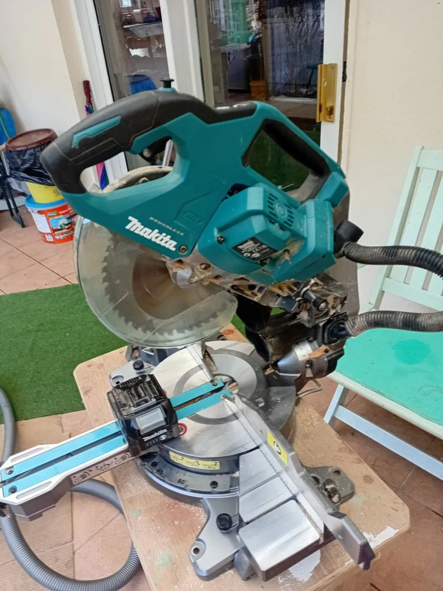 Cordless saw - Image 4