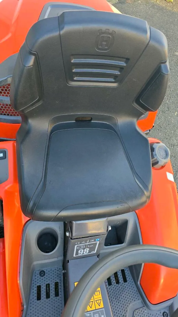 R214TC Husqvarna - Image 4