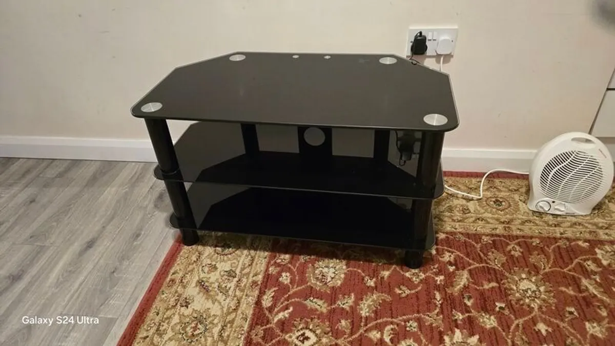 tv unit - Image 1