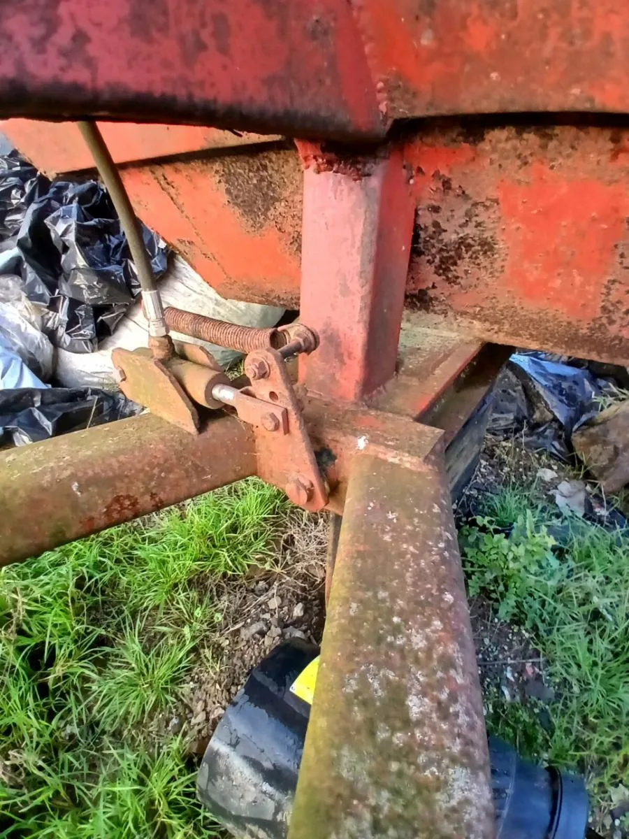 Gravel mole drainer - Image 1