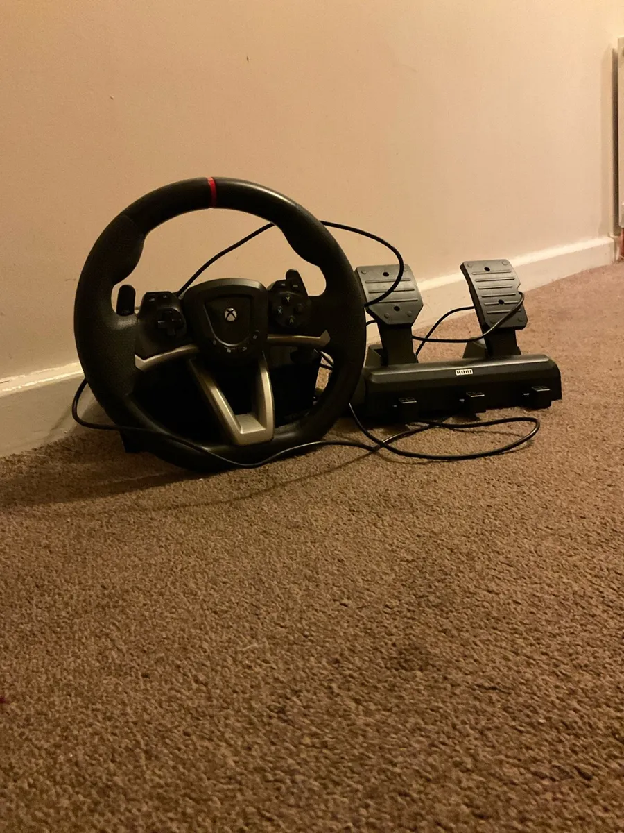 X box wheel and pedals