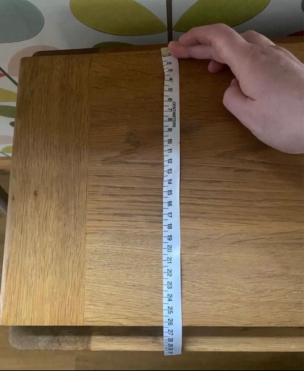 SOLID OAK Dining Table Foldable Sides - Image 3