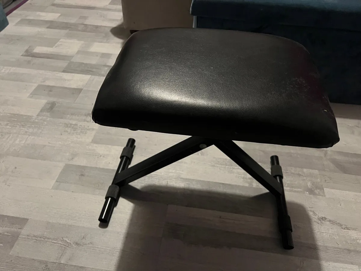 Keyboard piano - Image 2