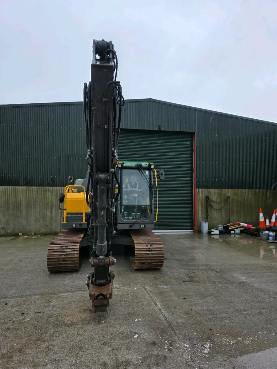 Volvo 140 excavator - Image 3