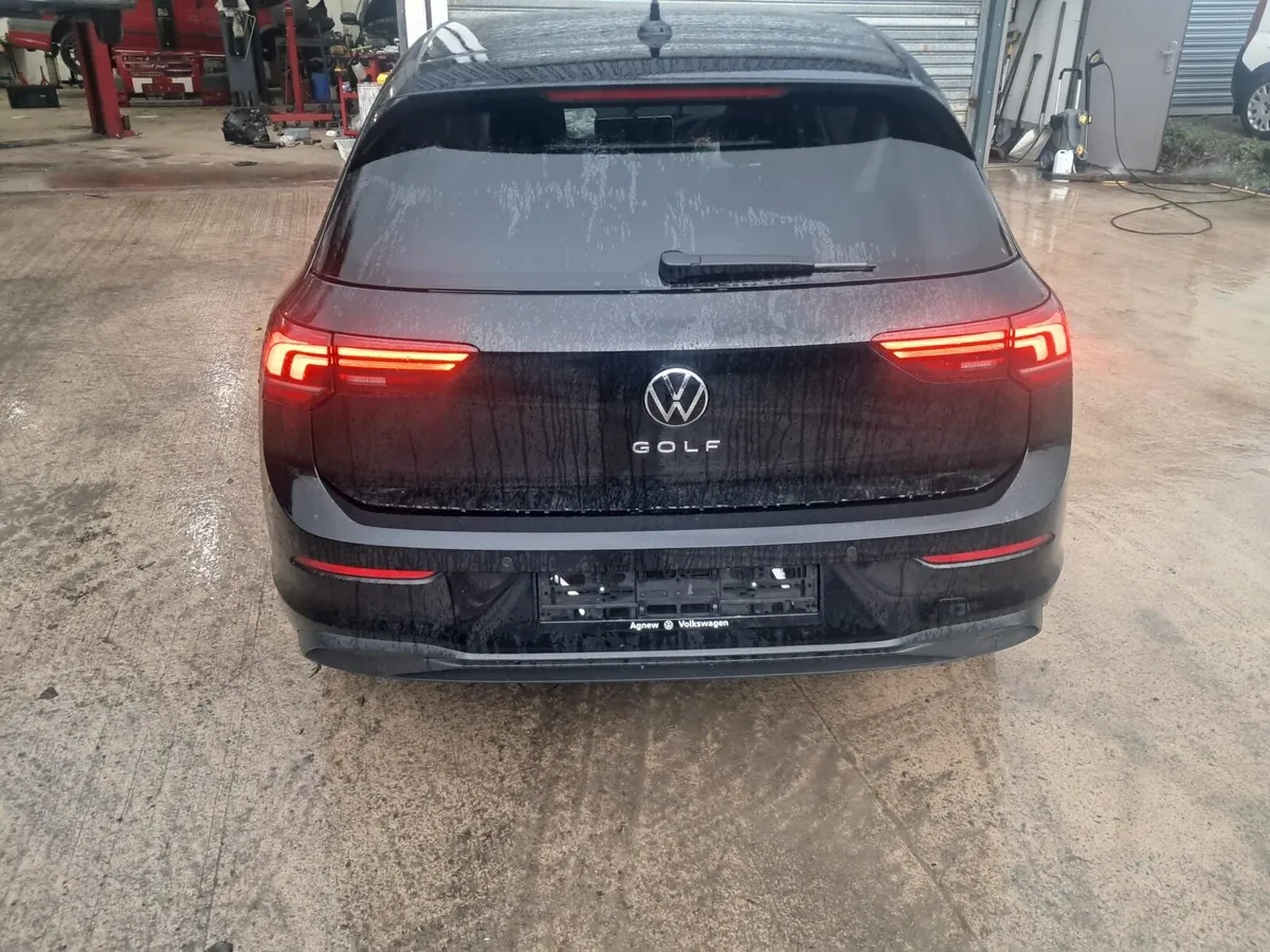 Volkswagen Golf 1.5 tsi - Image 4