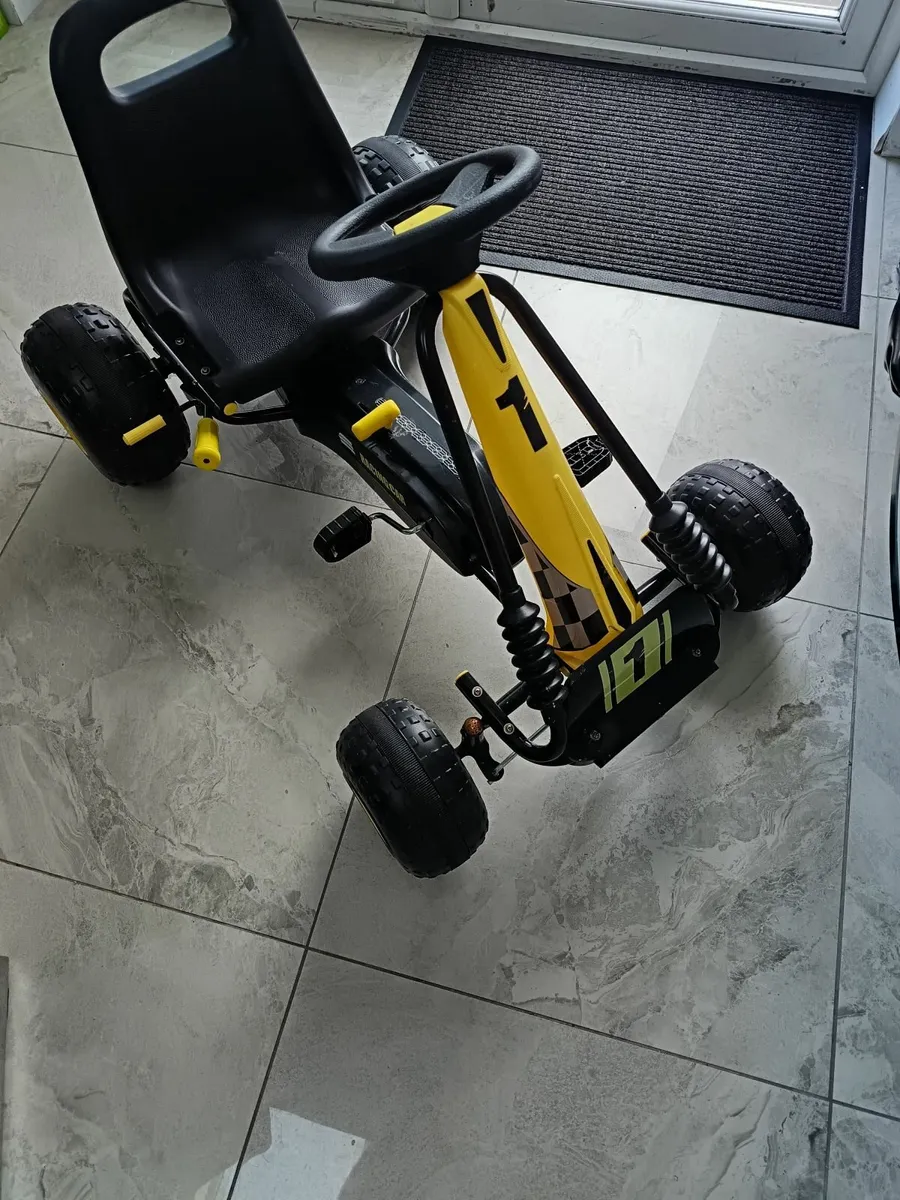 Boy's kart - Image 2