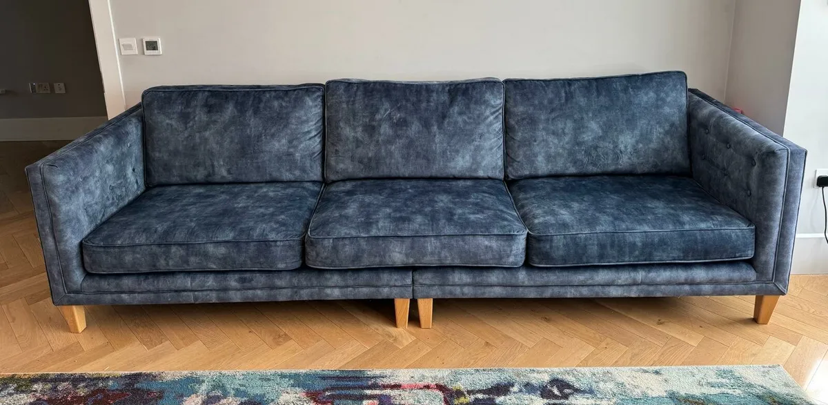 Couch - Image 3