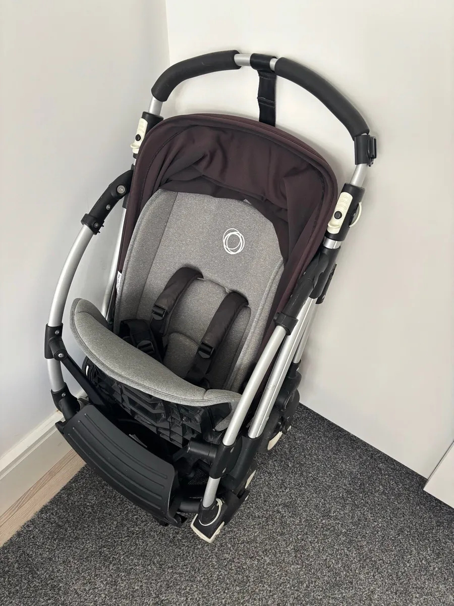 Bugaboo bee 3 strollers pushchair - Image 3