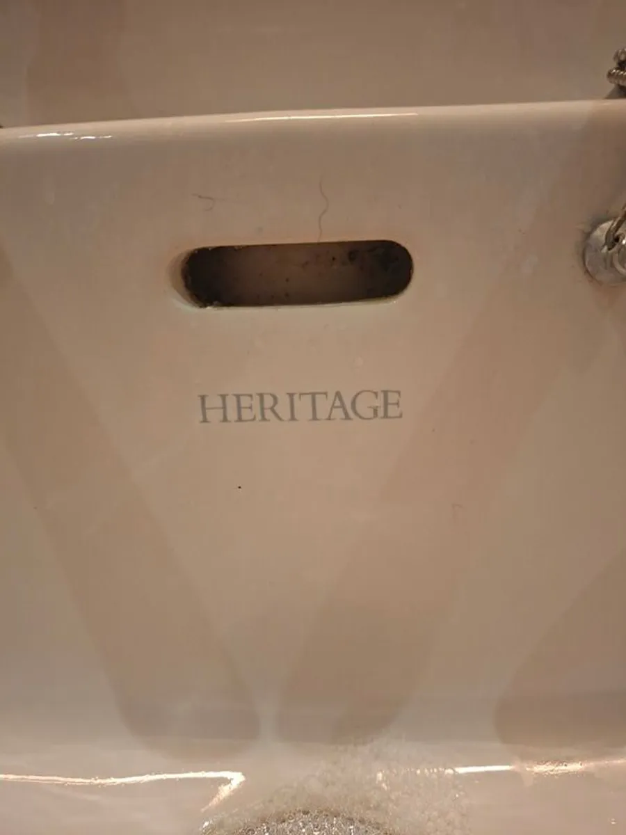 Heritage sink & toilet bathroom forsale - Image 3