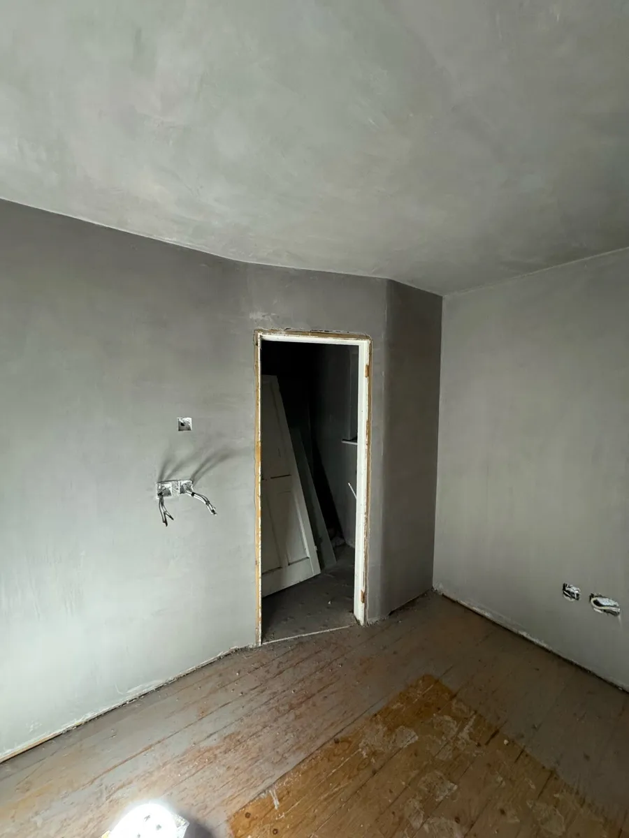 CB Plastering and Drylining - Image 4