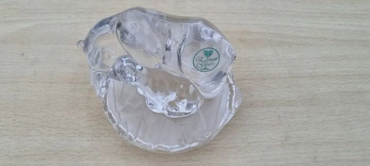 Eamon glass polar bears - Image 4