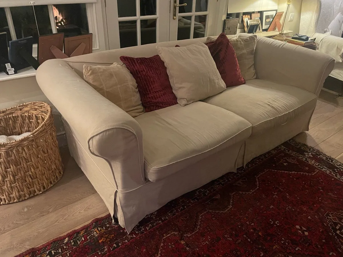 Couch - Image 2