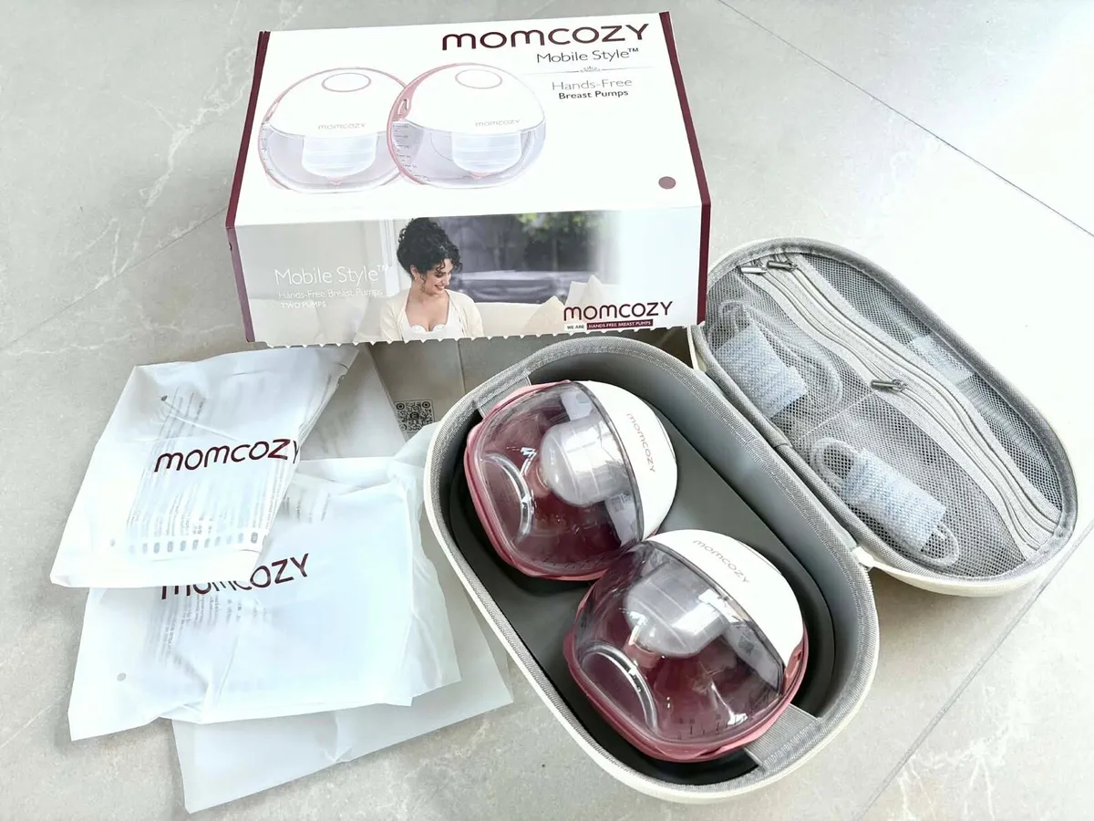 Momcozy M6 like NEW - Image 2