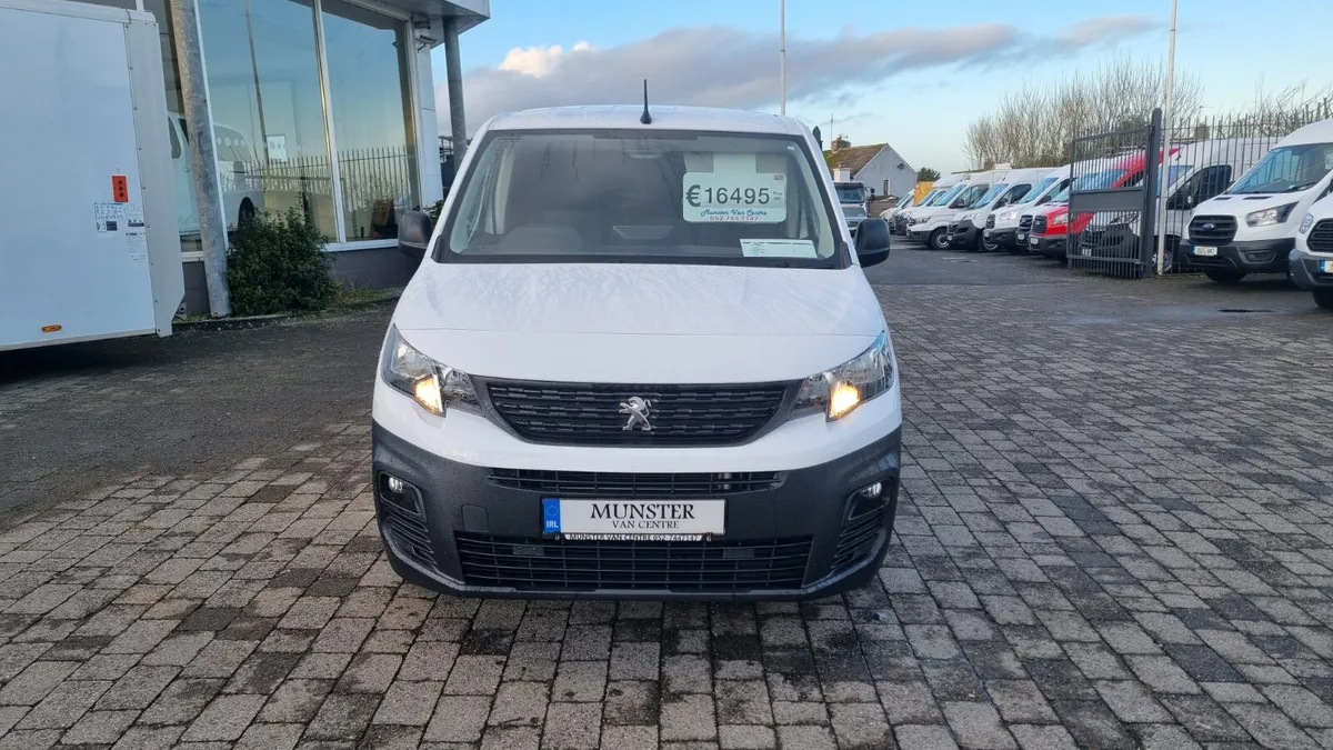 231 PEUGEOT PARTNER ACTIVE PLUS SPECIFICATION 74K - Image 3