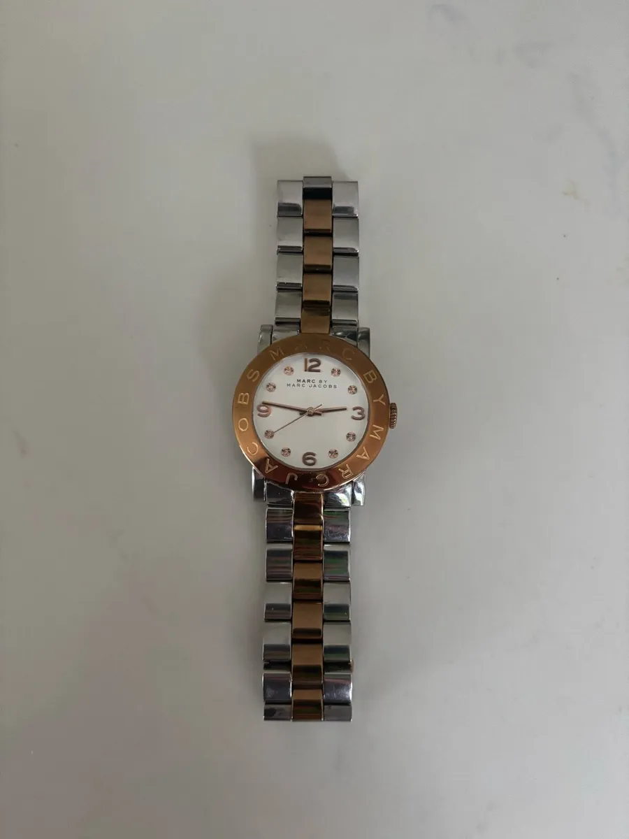 Marc Jacobs ladies watch 2 tone - Image 2