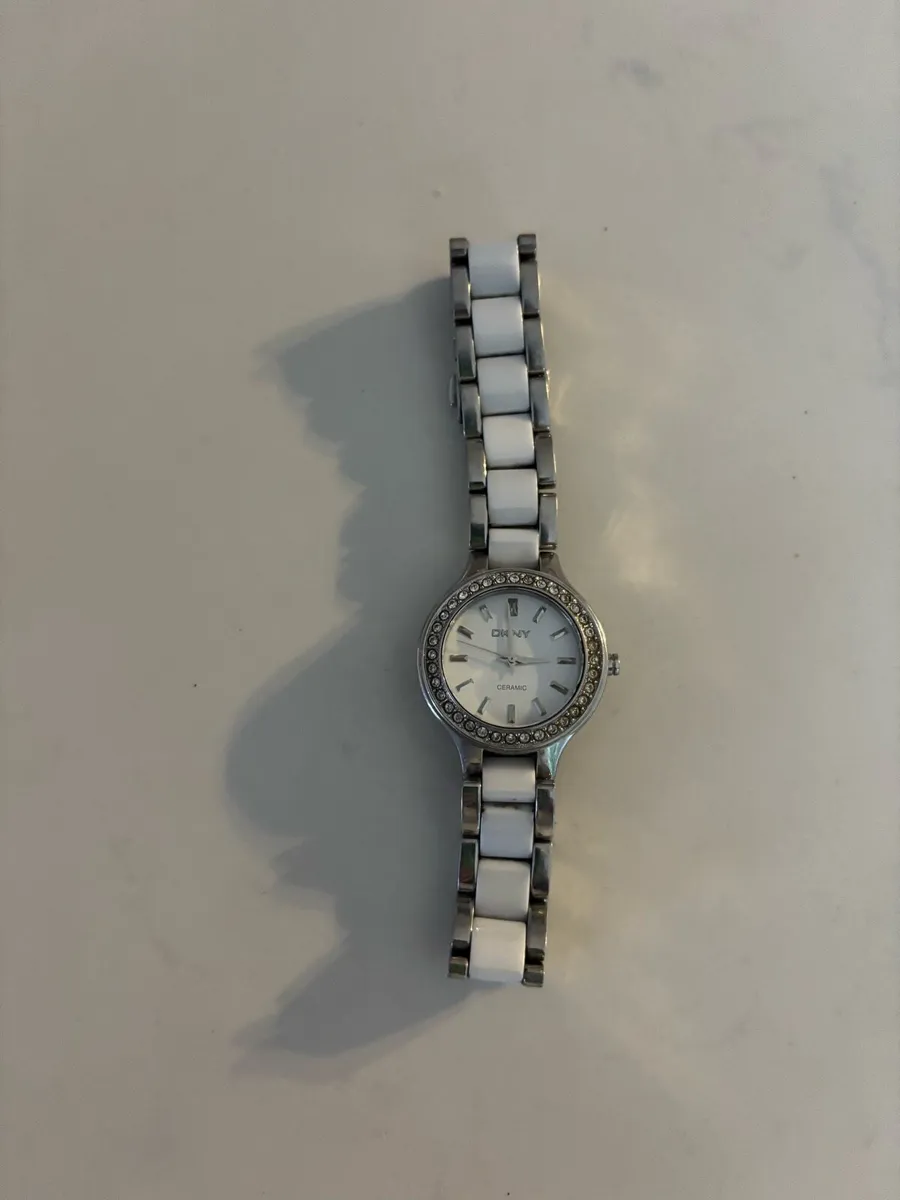 DKNY ladies watch - Image 4