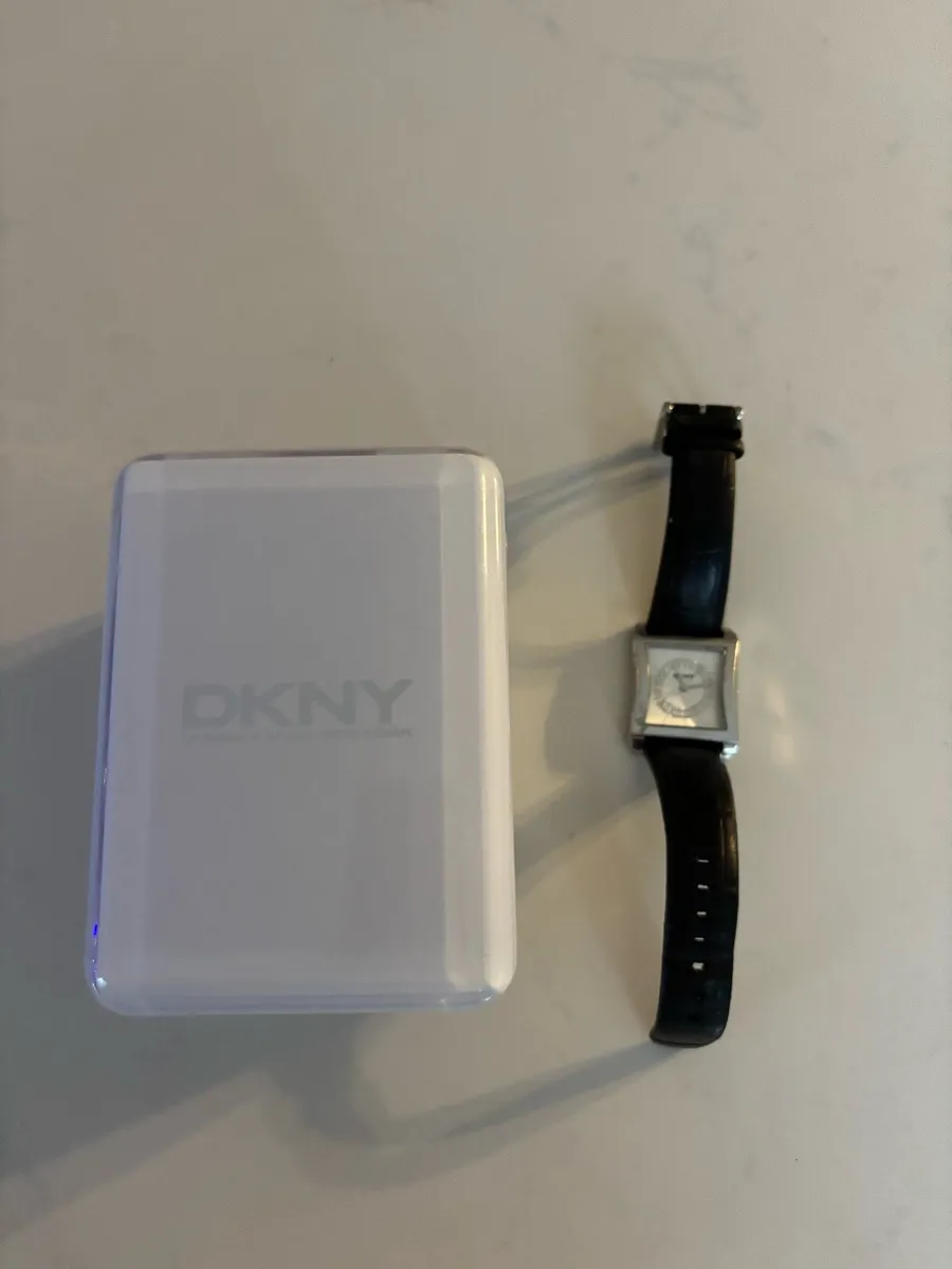 DKNY ladies watch - Image 4