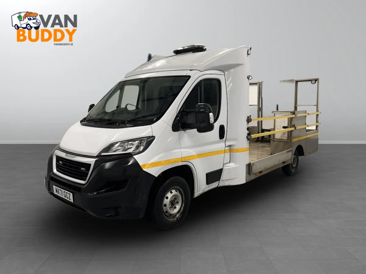 2022 Peugeot Boxer Dropside Van - Image 1