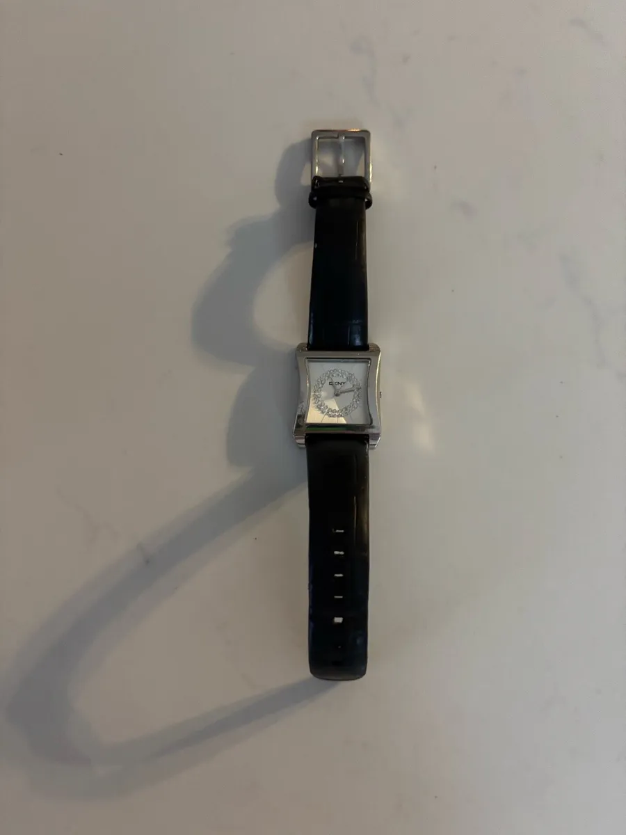 DKNY ladies watch - Image 3