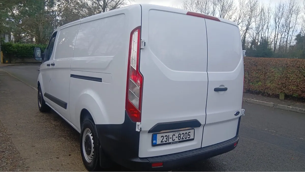 2023 Ford transit custom lwb no vat - Image 4