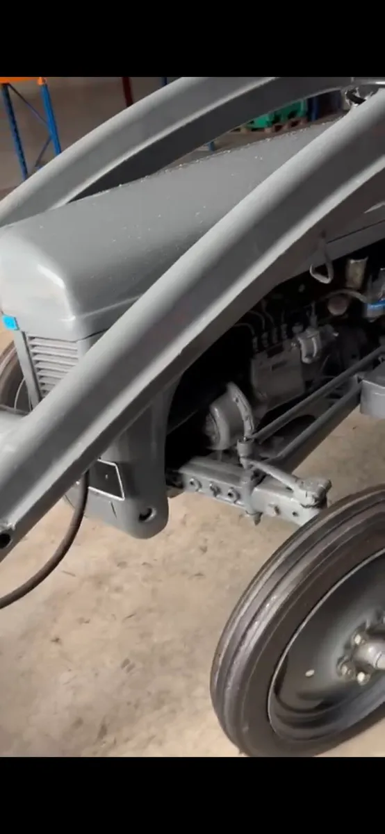 Grey TEF fergie vintage tractor banana loader mint - Image 4