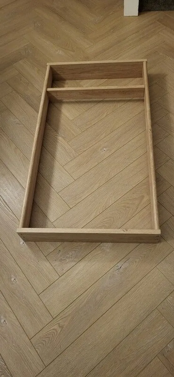 Topper for a chest of drawers to a make baby changing table - Image 3