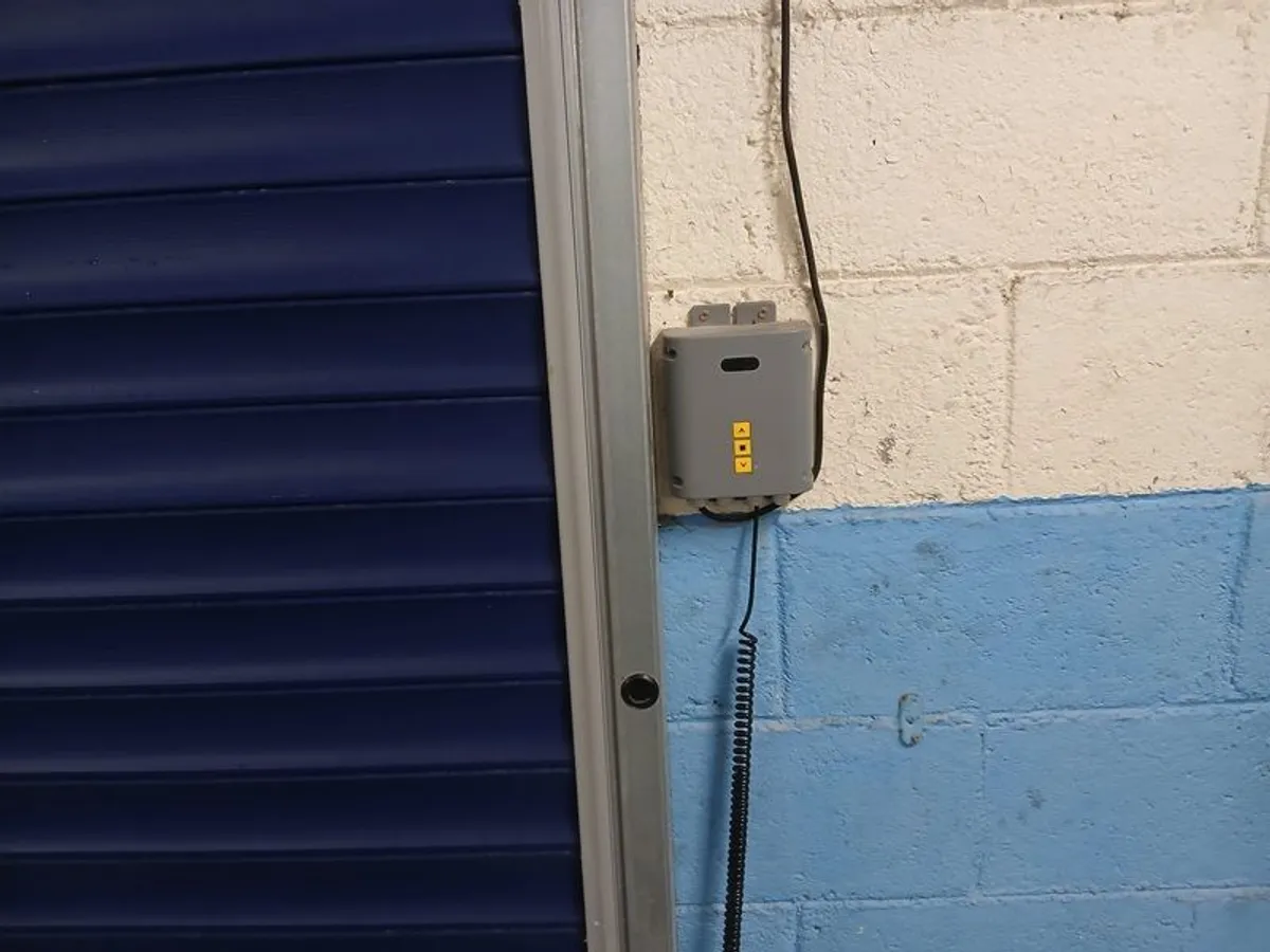 Garage Doors - Image 3