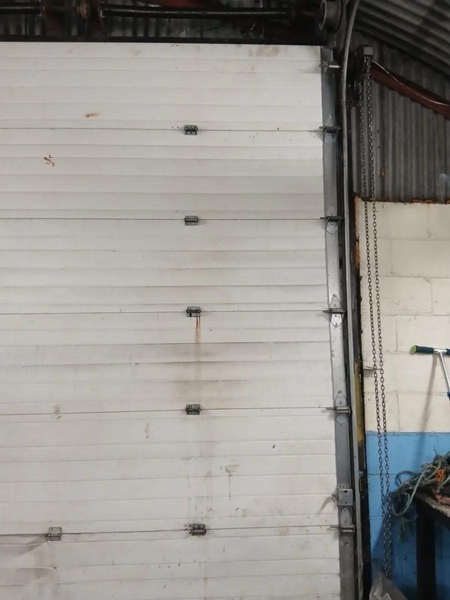 Garage Doors - Image 4