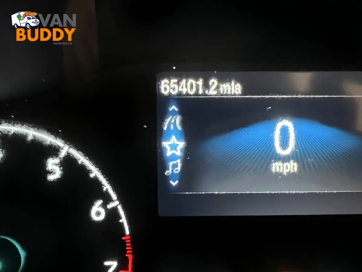 2023 Ford Transit Connect Panel Van - Image 3