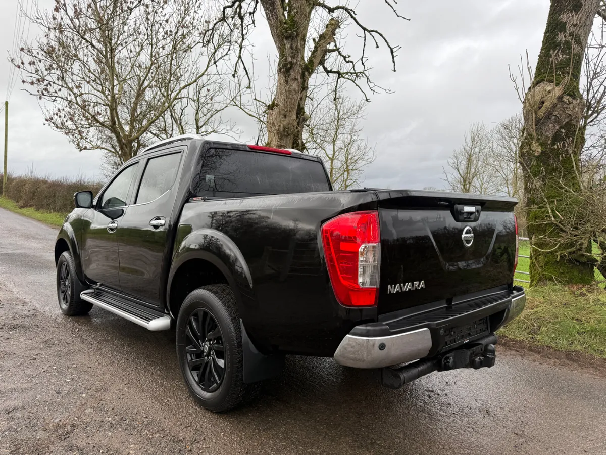 2019/191 Nissan Navara 2.3 Tekna Dci Auto - Image 2