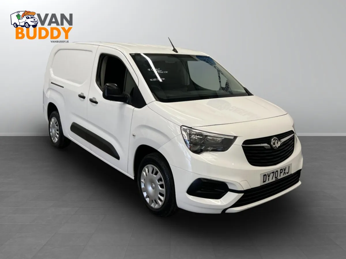 2020 Vauxhall Combo Panel Van - Image 2