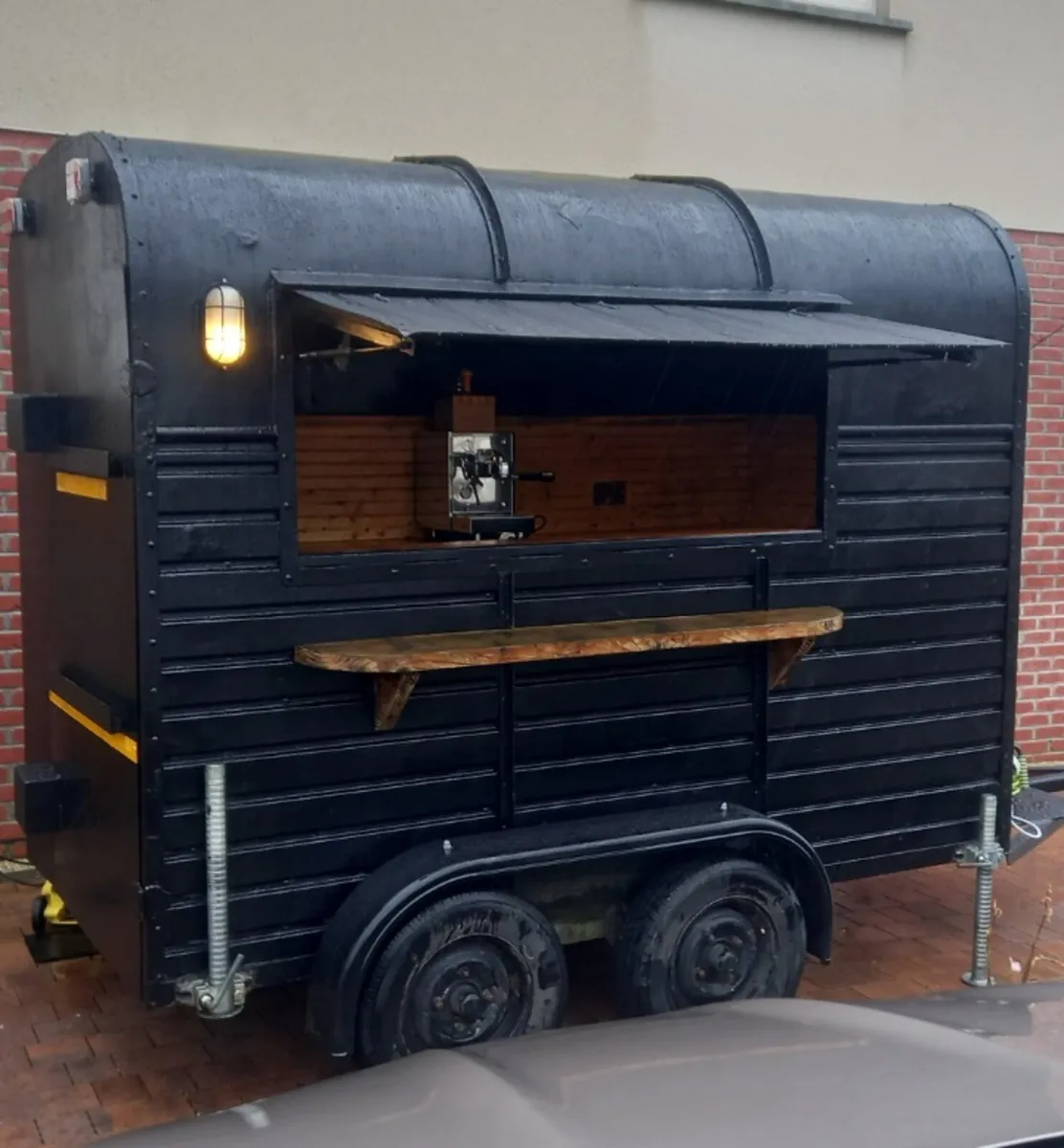 Horsebox Catering Trailer - Image 2