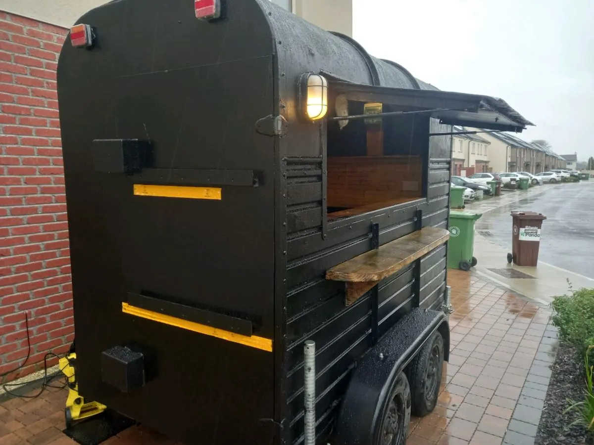 Horsebox Catering Trailer - Image 1