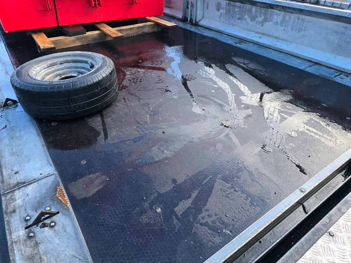 14ft nugent dropside mesh trailer & big ramp door - Image 4