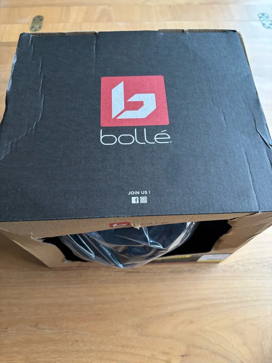 Bolle Ski Helmet size S-M (53-56cm) - Image 3