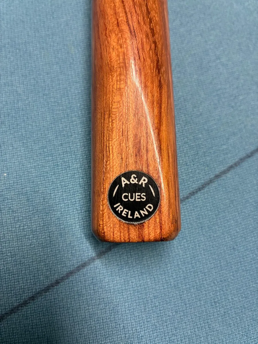 A&R pool cue - Image 1