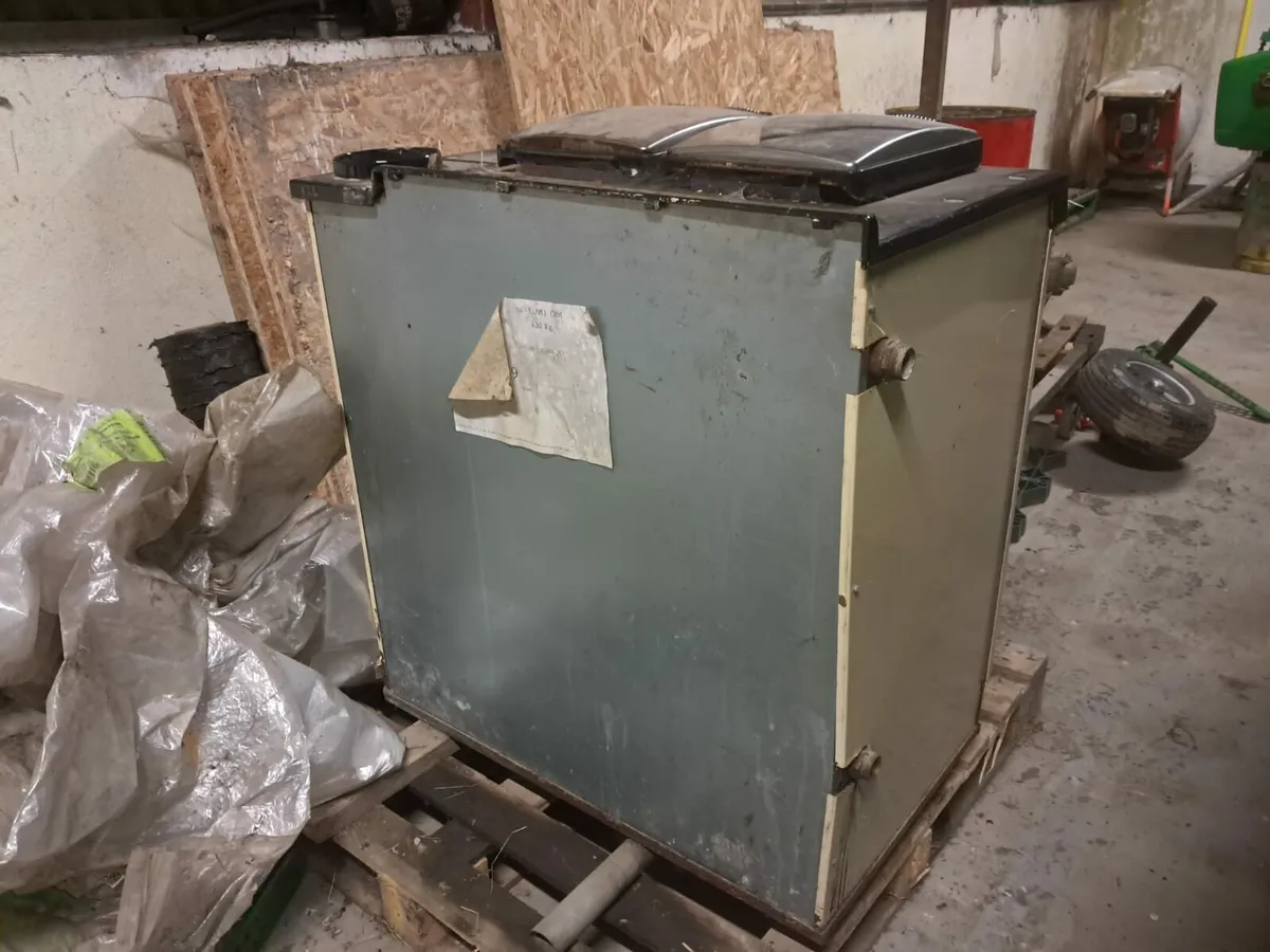 Rayburn oil range - Image 4