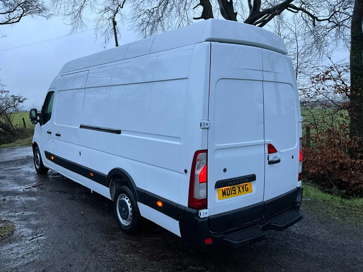 2019 Renault Master 2.3 145ps L4 H3 RWD - Image 4